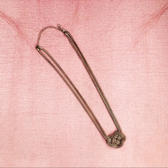 Gold Knot Necklace - Picture 1 of 1